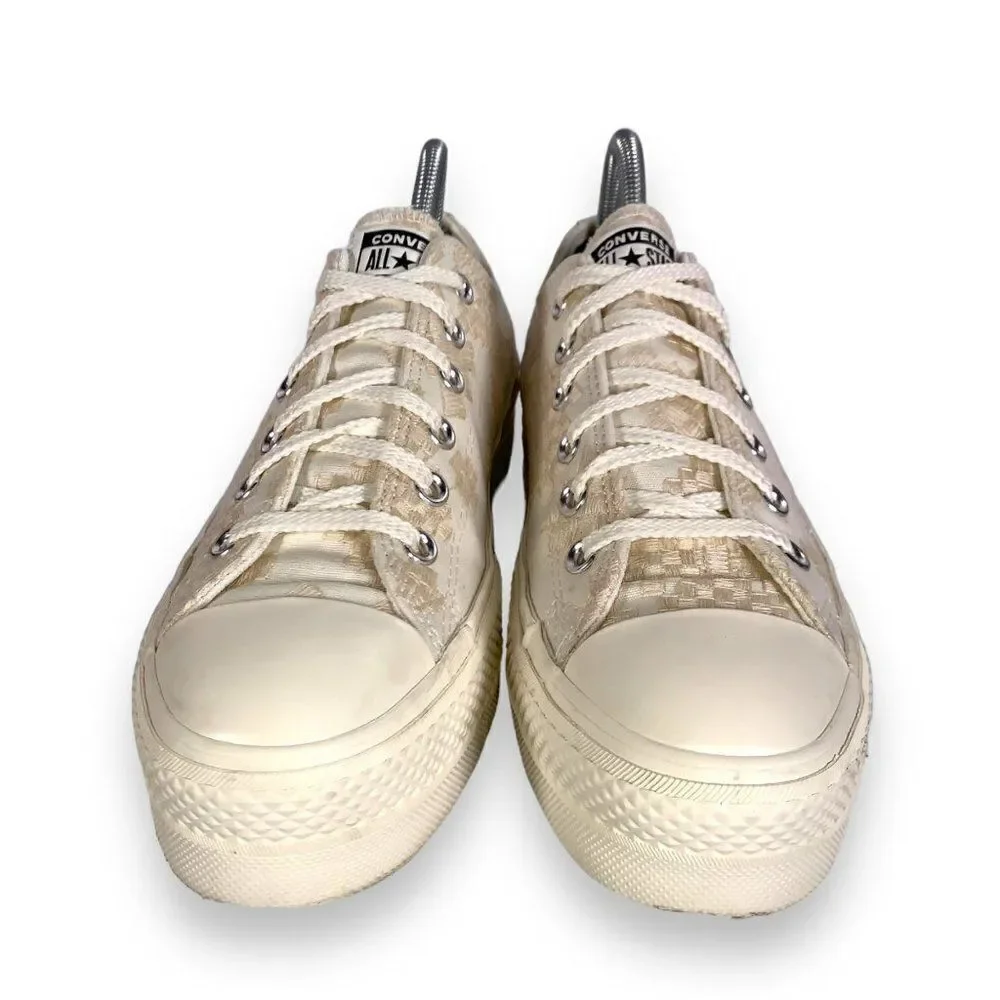 Converse Chuck Taylor All Star Lift Platform Tonal Embroidery A02225C Women's 8.